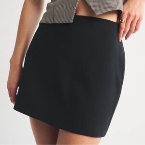 The A&F Scarlett Hi Rise Mini Skort